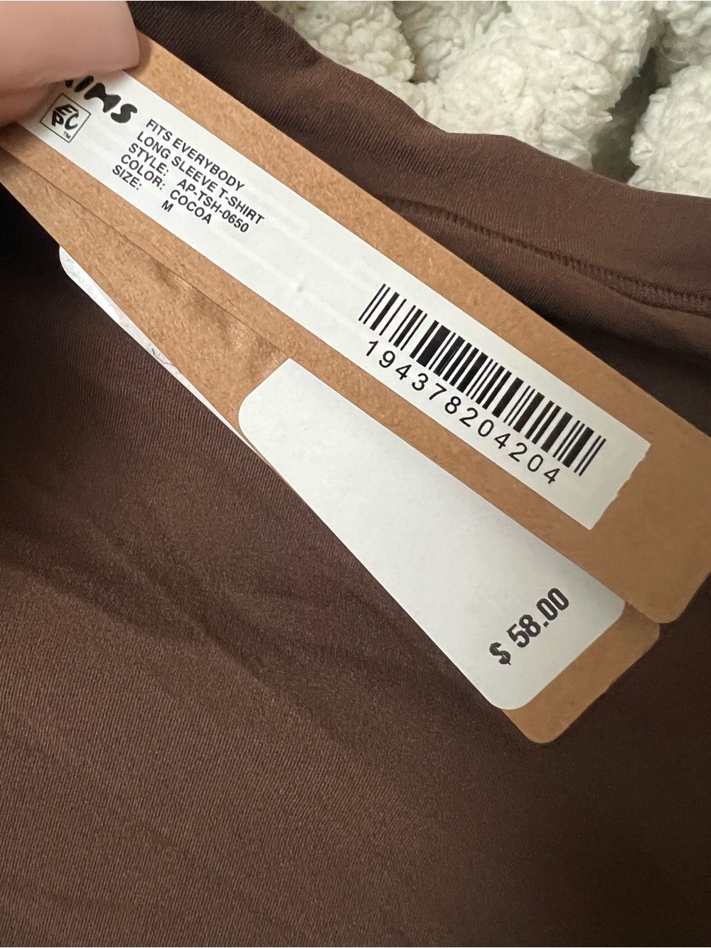 SKIMS FITS EVERYBODY LONG SLEEVE T-SHIRT NWT - COCOA - Picture 2 of 3